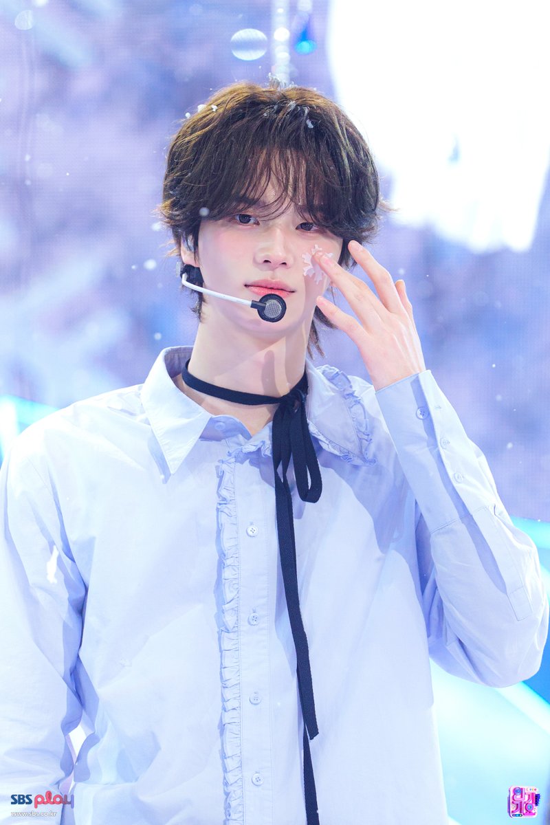 📸260215 인기가요 #현장포토

🩵투어스🩵 진짜 귀엽다..
예전부터도 꽤 귀엽다고는 생각했지만
최근에는 정말 말도 안되게
귀여운거 아닌가라는 생각이 든다

현장포토로 다시 만난 오늘🙌🏻⬇️
MORE🔗programs.sbs.co.kr/enter/gayo/vis…

#Inkigayo #투어스 #TWS #다시만난오늘 #NiceToSeeYouAgain <a href="/TWS_PLEDIS/">TWS</a>