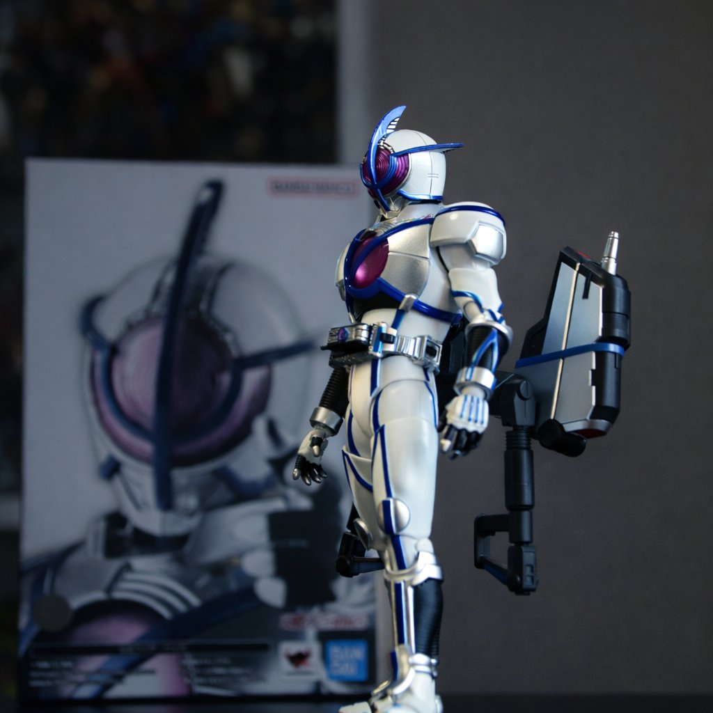 サイガ 開封 帝王の名に恥じぬ存在感