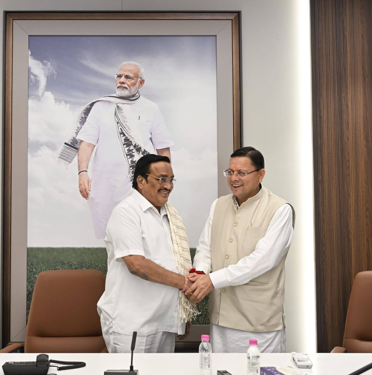 आदरणीय प्रधानमंत्री श्री <a href="/narendramodi/">Narendra Modi</a> जी के कुशल नेतृत्व एवं सहयोग से हरिद्वार कुंभ 2027 को दिव्य, भव्य एवं ऐतिहासिक स्वरूप प्रदान किया जाएगा तथा गंगा संरक्षण के लक्ष्य को और अधिक सुदृढ़ किया जा सकेगा।