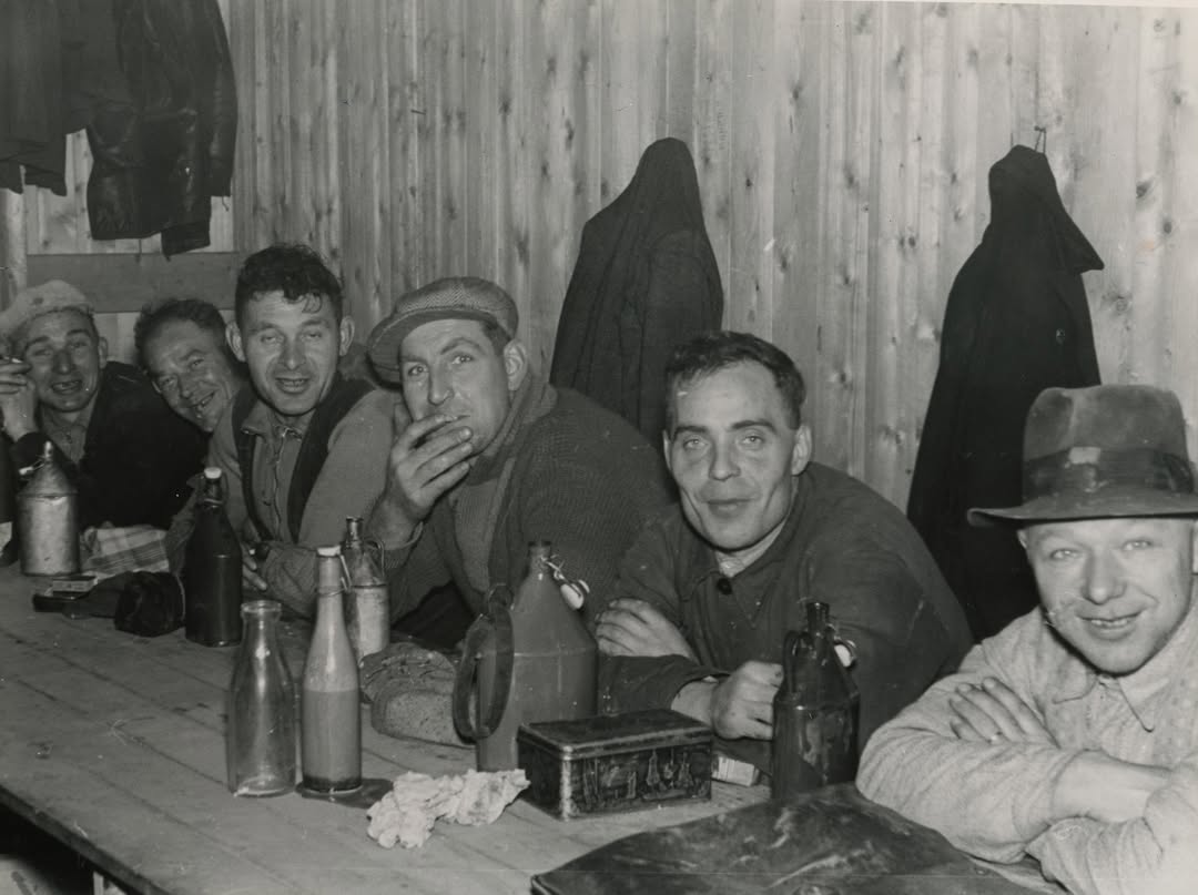 Rotterdam van toen tweet media