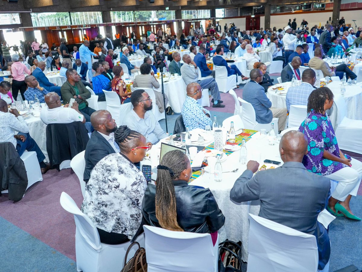 keonlinebiz's tweet photo. A milestone moment at the Africa Domain Summit.
We’re also thrilled to announce a landmark partnership of our mother company @OracomGroupLtd, with global leader https://t.co/RYVQbAjfqR becoming their Partner in Kenya.
#DomainSummit #OracomGroup #TechKE #WOHD26 https://t.co/bFgqen35ax
