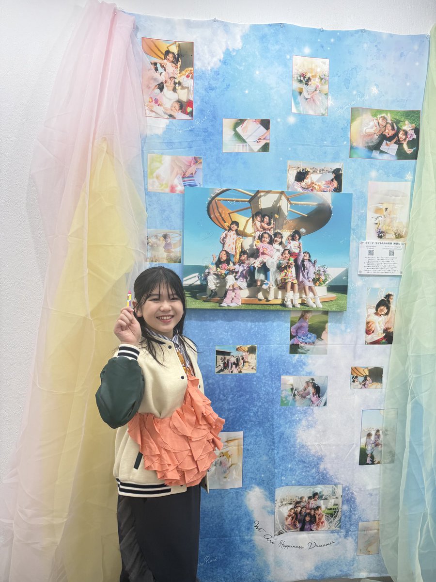 hapinessroad38's tweet photo. ご来場ありがとうございました🫶🌈✨
Chihiroさんの展示に登場してくれている可愛いキッズモデルのSoちゃんが来てくれました☺️✨　
可愛くデコレーションしてくれました🎨

#HappinessRoad展 https://t.co/DjjKEFsjZR