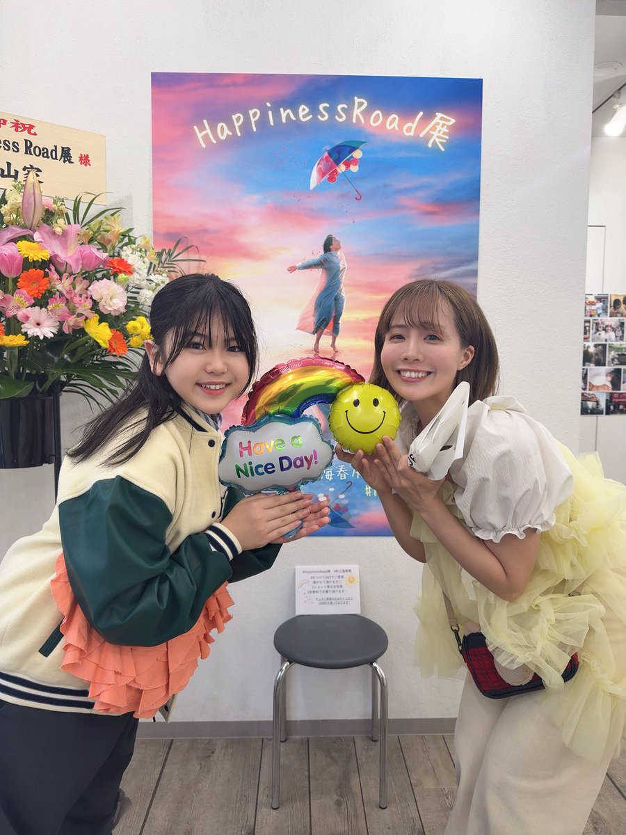 hapinessroad38's tweet photo. ご来場ありがとうございました🫶🌈✨
Chihiroさんの展示に登場してくれている可愛いキッズモデルのSoちゃんが来てくれました☺️✨　
可愛くデコレーションしてくれました🎨

#HappinessRoad展 https://t.co/DjjKEFsjZR