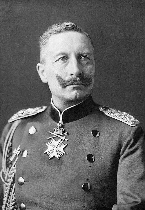 LeutweinsG's tweet image. Wilhelm II. über Carl #Peters:

„Se. Majestät sprach sich bei einer Unterredung über koloniale Fragen in hohem Grade abfällig über die Art und Weise aus, wie seinerzeit Peters preisgegeben worden sei. Se. Majestät glaubt gelesen zu haben, daß die gegen Peters namentlich in dem