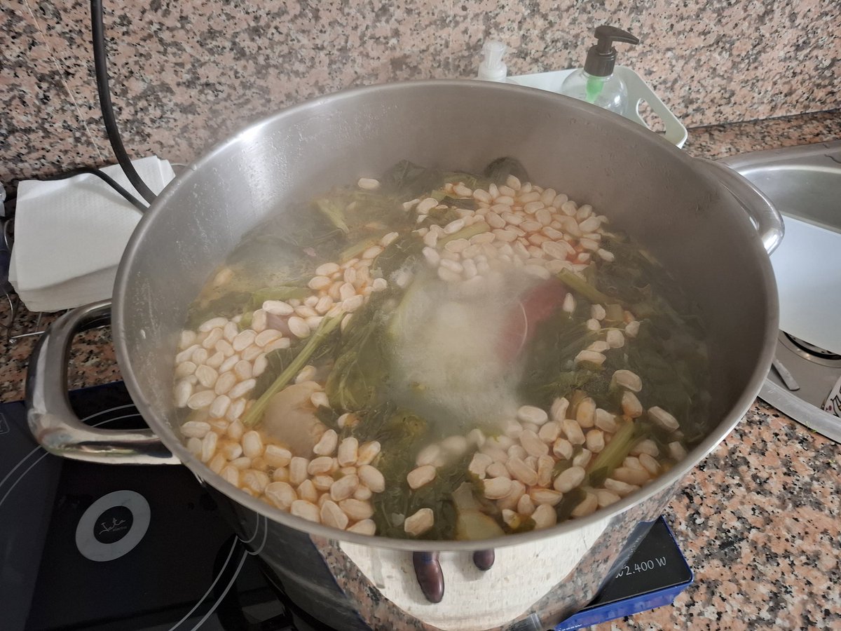 CEIP de Laredo tweet media