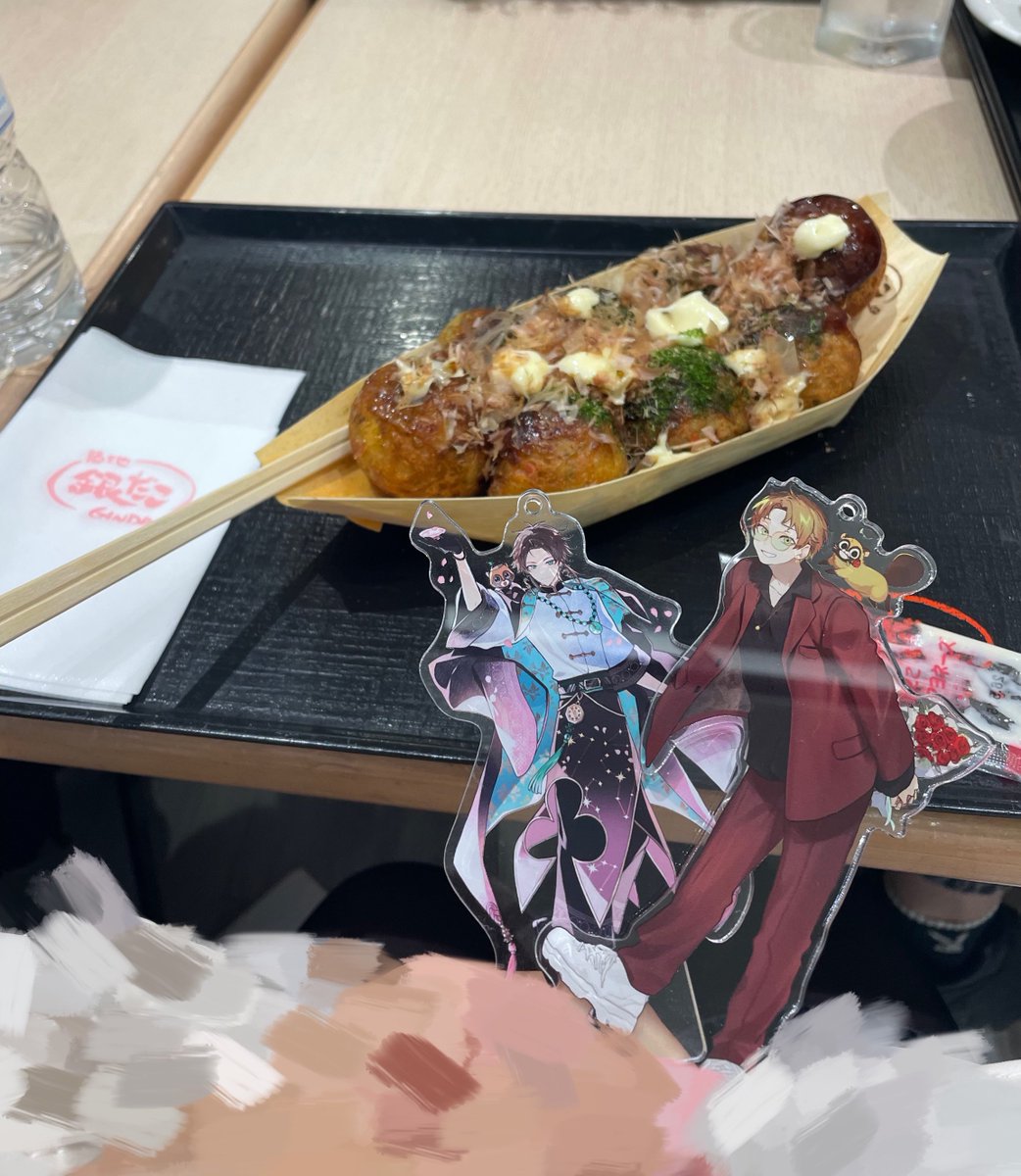 昨日は沖縄crewさん6人集まって運動して映画を観た！！✨✨
久しぶりに大人数で会えてオタ活できて嬉しかったー！みんな可愛くて面白くて最高すぎた！！みんなライブTシャツ可愛かったよ〜！！
また鑑賞会とかしよーね！