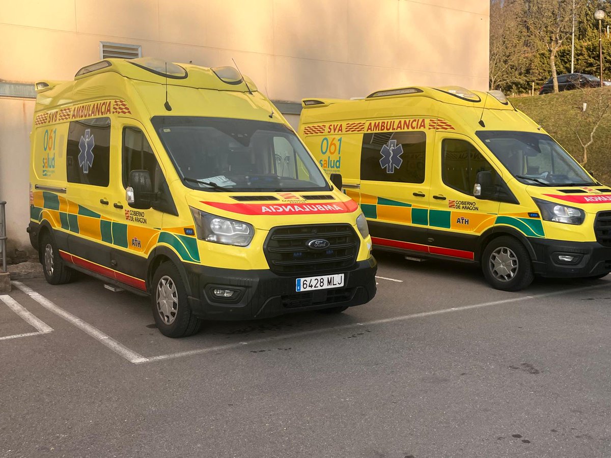 AytoJaca's tweet photo. El Ayuntamiento de Jaca ha presentado una queja formal ante la Gerencia del 061 Aragón por la retirada, el pasado domingo 22 de febrero (de 09:00 a 21:00 horas), del médico de la UVI móvil de Jaca para cubrir una Incapacidad Temporal en la UME de Sabiñánigo. https://t.co/EJDRCJrBNL