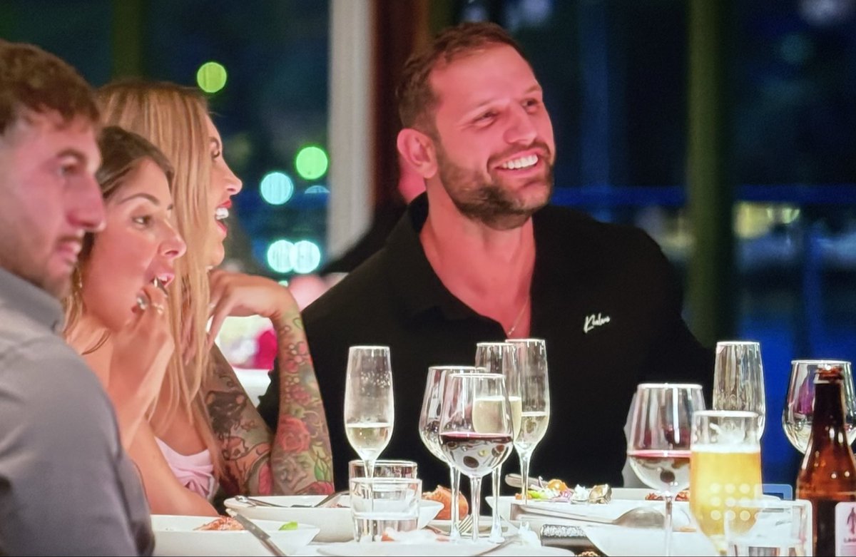 entrails94's tweet image. So Gia is fresh off apologising to Stella and Alissa and now she’s going to need to apologise again, and dragging Scott  down with her. 

Joel is different but that’s no reason to be so rude and bully him at his own wedding 

#MAFS #MAFSAU #MAFSAustralia