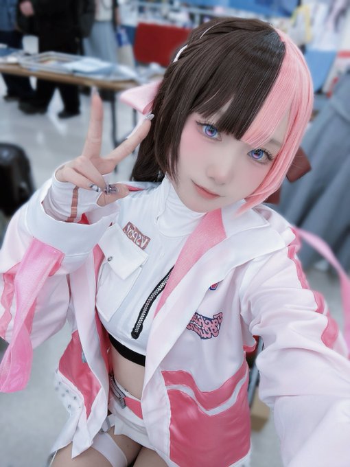 Twitterのコスプレ画像3