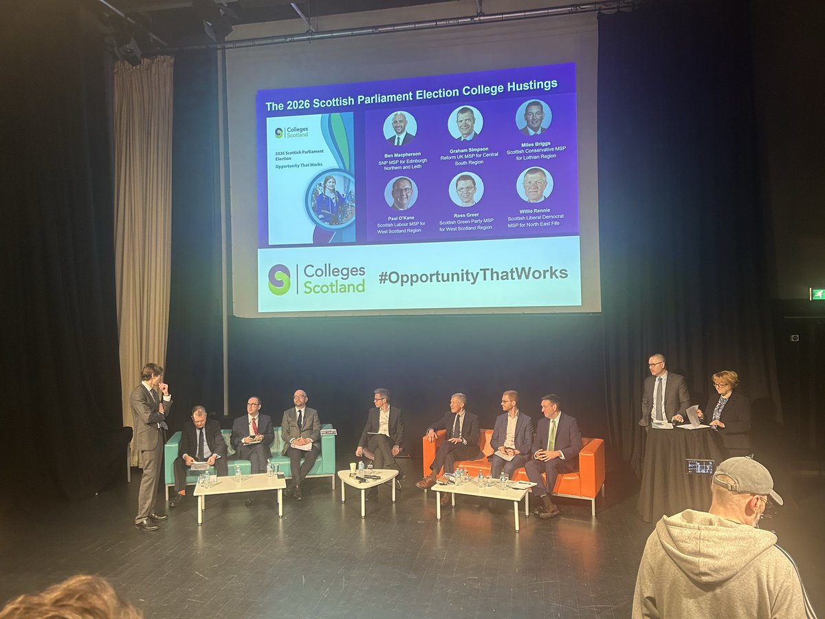 Marie Hendry tweet media