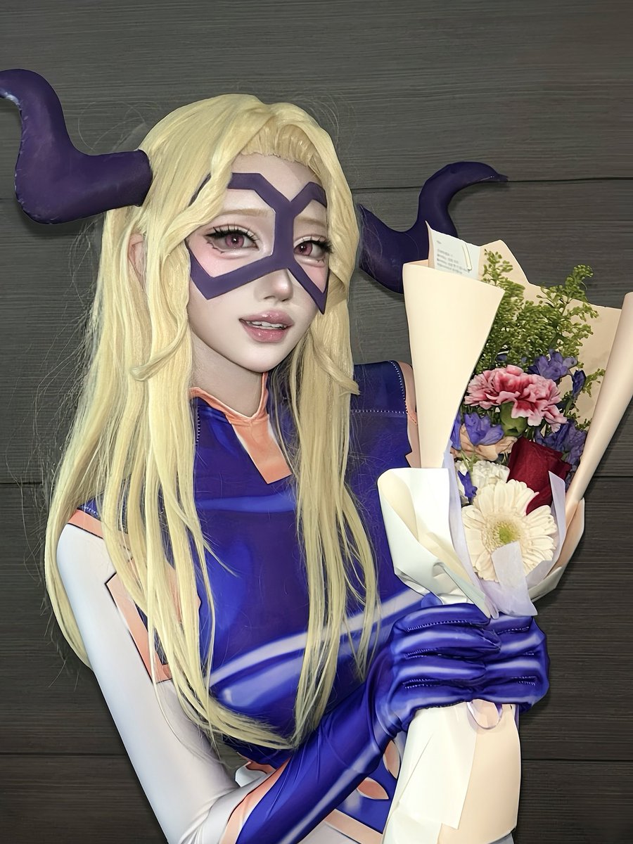 neaneaneasp's tweet photo. 감사합니다💜

#ヒロアカ #MHA https://t.co/DSWpv686Y7