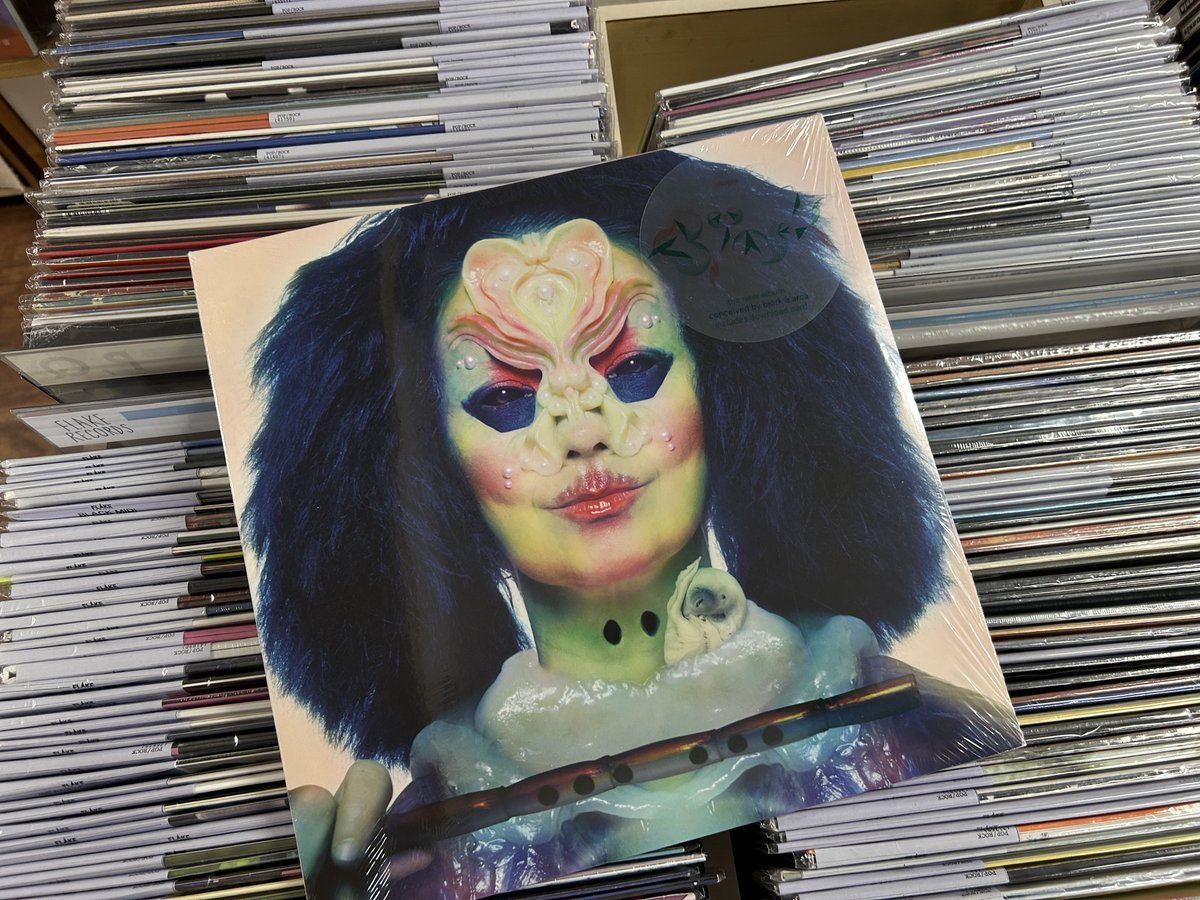 誰しもの想像を超えてくるイマジネーションを自分の体も音も声も使って