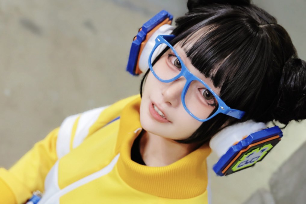 まにょちる/manyochill tweet media