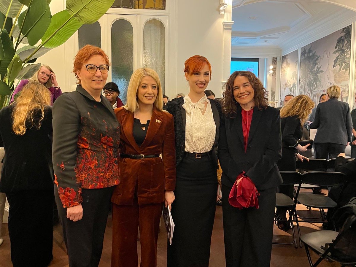 Lina Gálvez Muñoz tweet media