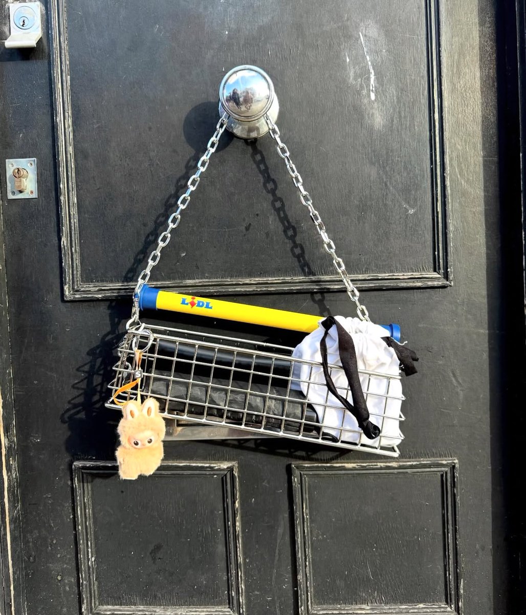 Nik Bentel tweet media