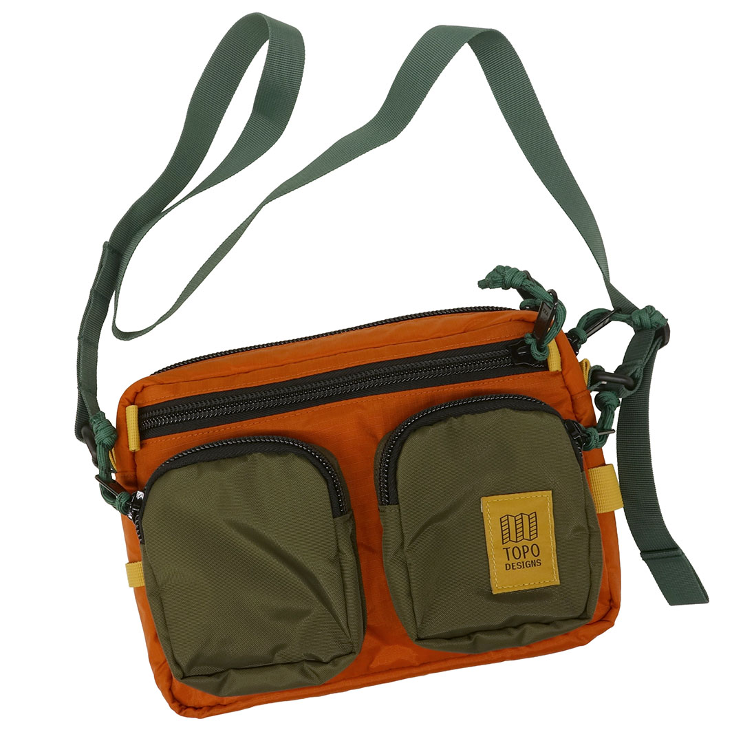 5banGoban's tweet photo. アメリカはコロラド州のアウトドアライフスタイルブランド
【TOPO DESIGNS】のショルダーバックが入荷しました。
使い勝手の良いポケット、カラフルな色使いが特徴です。
¥9900
#5ban #ゴバン #新宿御苑前 #メンズセレクトショップ #topodesigns https://t.co/NUOA7pRHTD