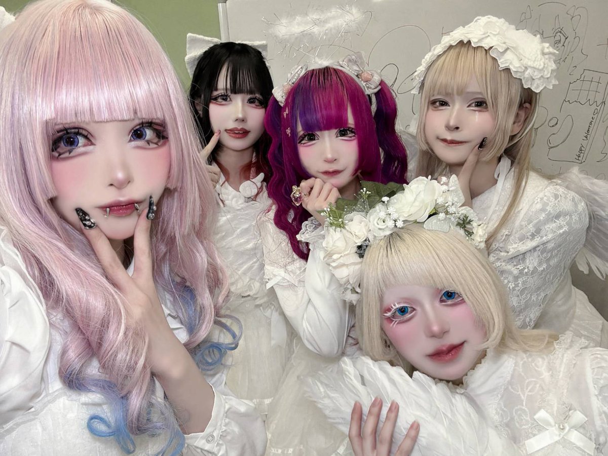 宿チェキ販売開始したヨ〜‼️ 天使ふりる！ ちぇけらぷりーズ✓