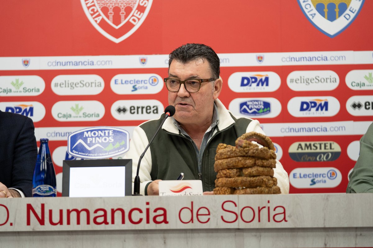 CD Numancia tweet media