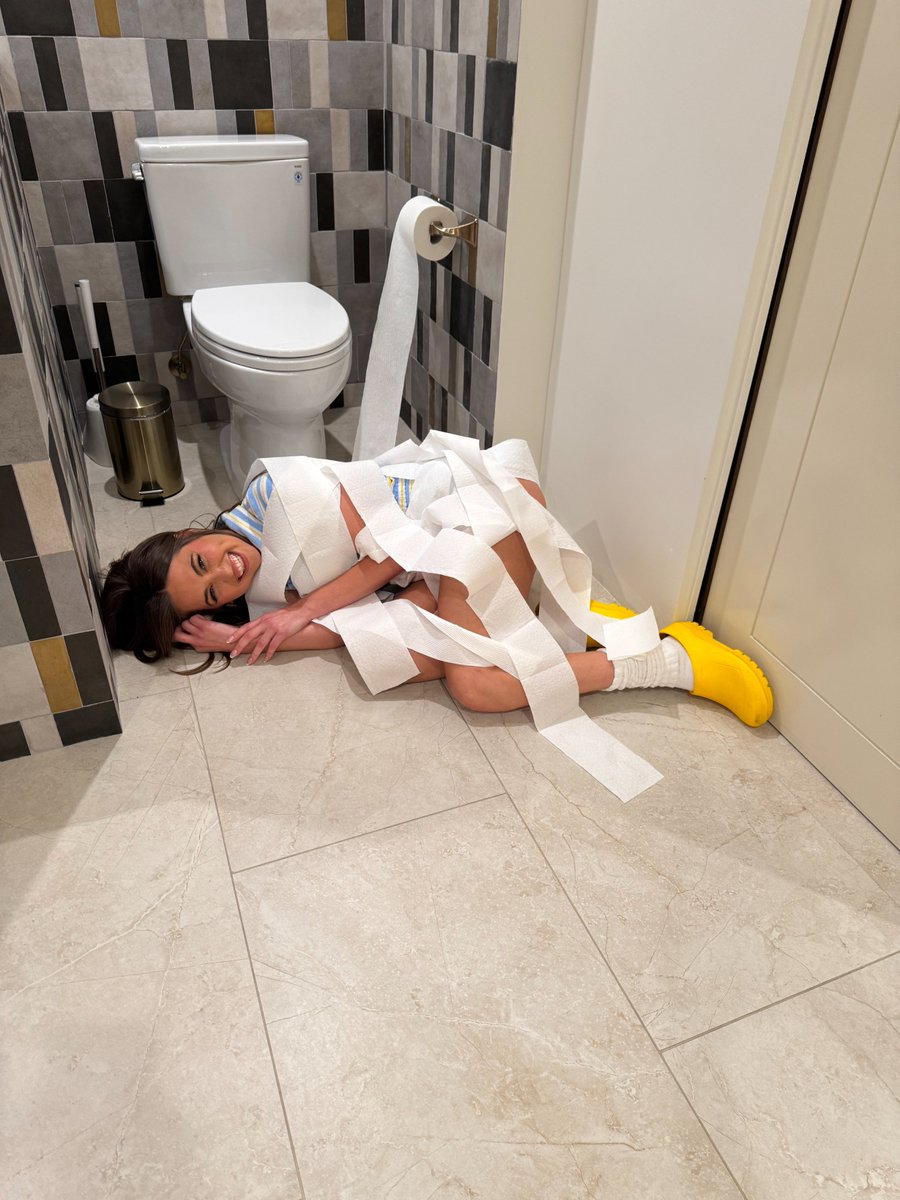 Riley Reid tweet media