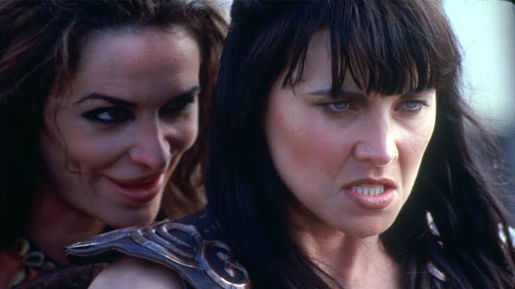 DavesXenaFever's tweet photo. My #XenaRewatch continues with Season 6 Episode “Send In The Clones”. Such a fun, clever, and creative episode. The idea that Xena & Gab’s clones are still out there in our world is wild… and honestly, we need them now more than ever! https://t.co/OdYr7euD2C