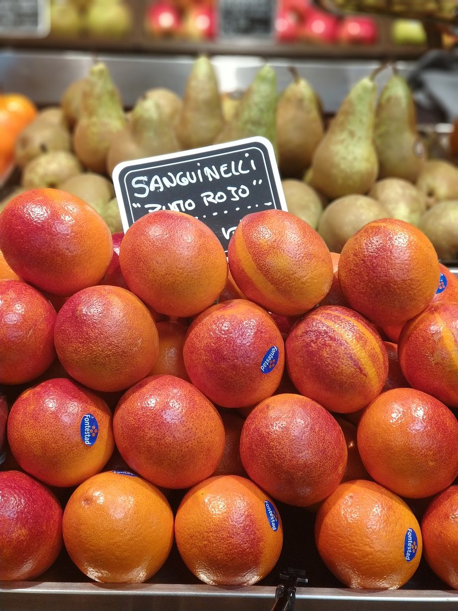 Mercado de Chamartin tweet media