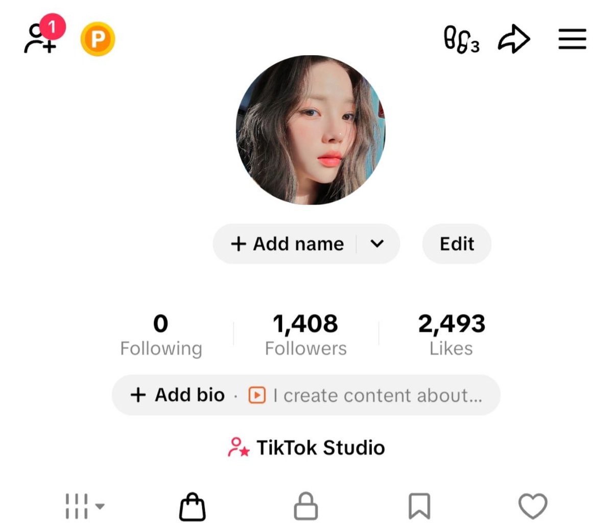 ⸙.Caye tweet media