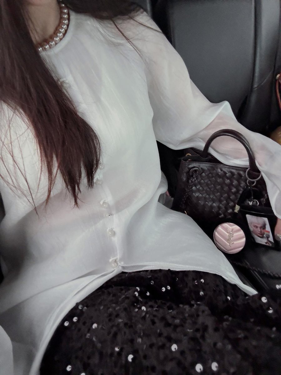 Jennifer tweet media