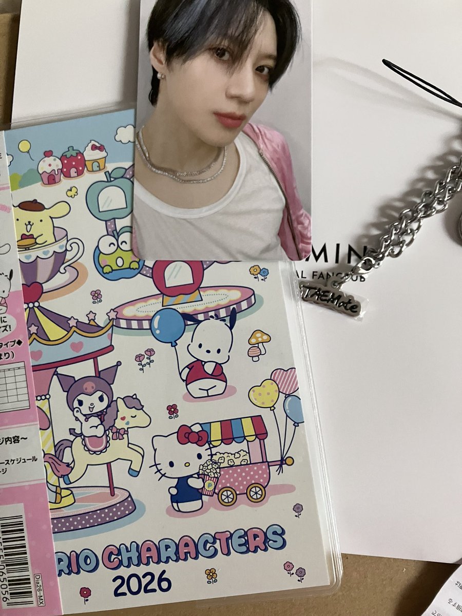 dauphinxoalsox's tweet photo. Thank you so much for the little Sanrio goodie and the perfect package🤍🤍🤍 @misscshopjpph2 https://t.co/GIdCzBpP7R