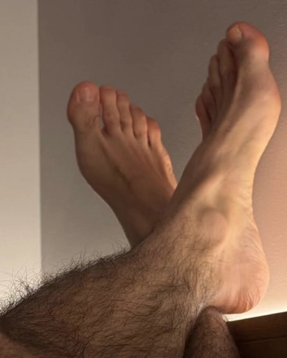 Pies Feet (@piesfeet1) on Twitter photo 