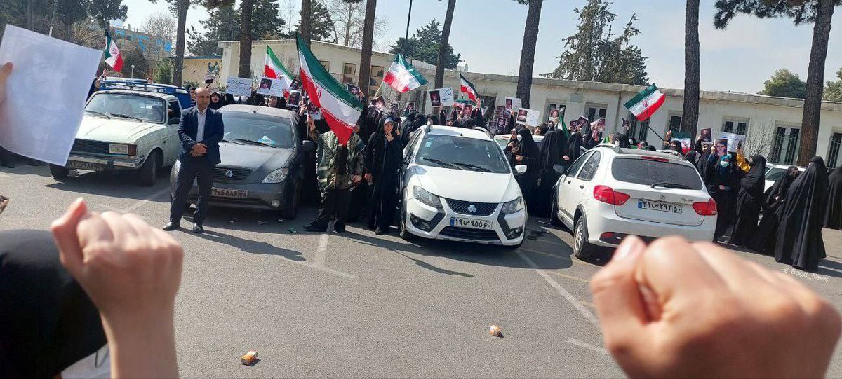 🇮🇷 سرهنگ tweet media