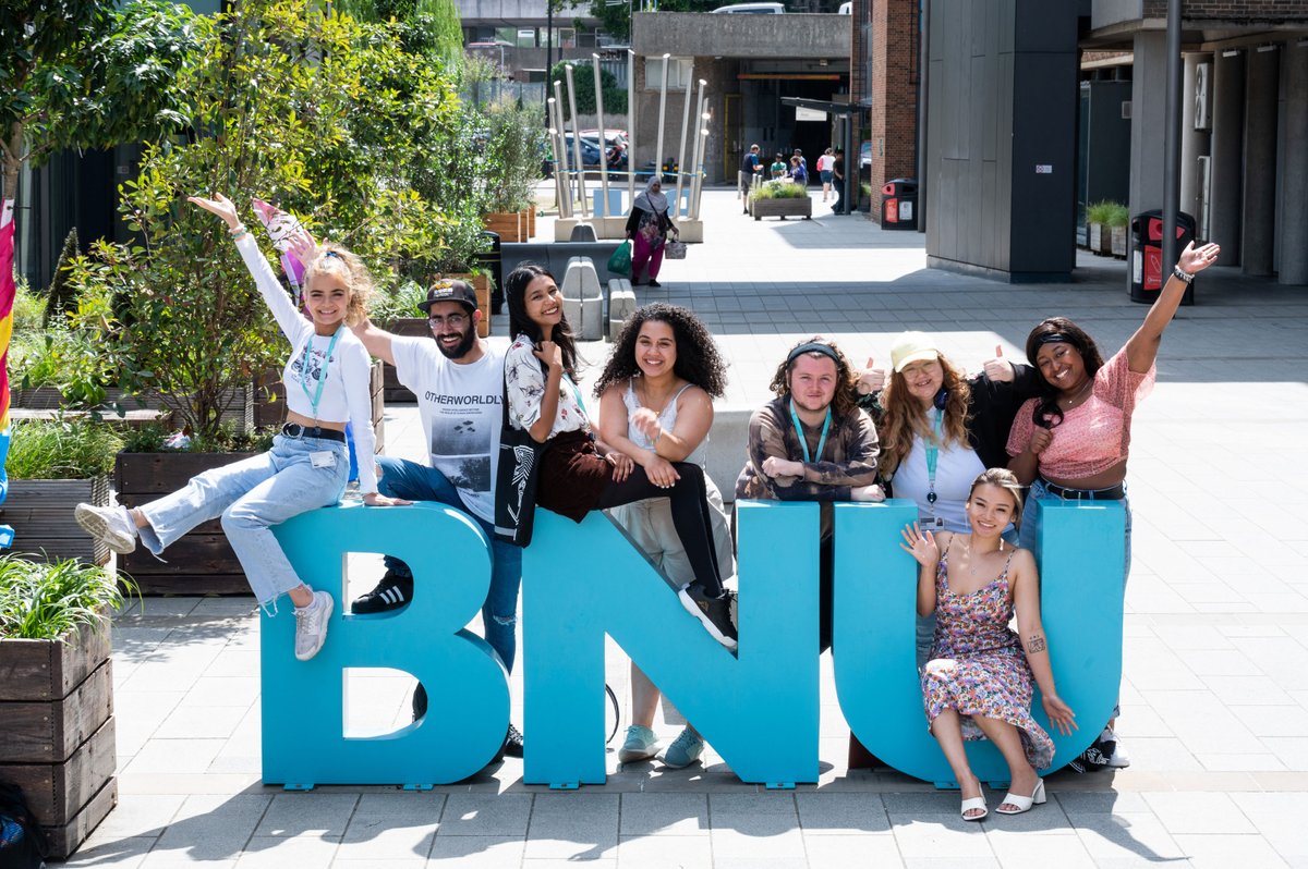 MillionPlus tweet media