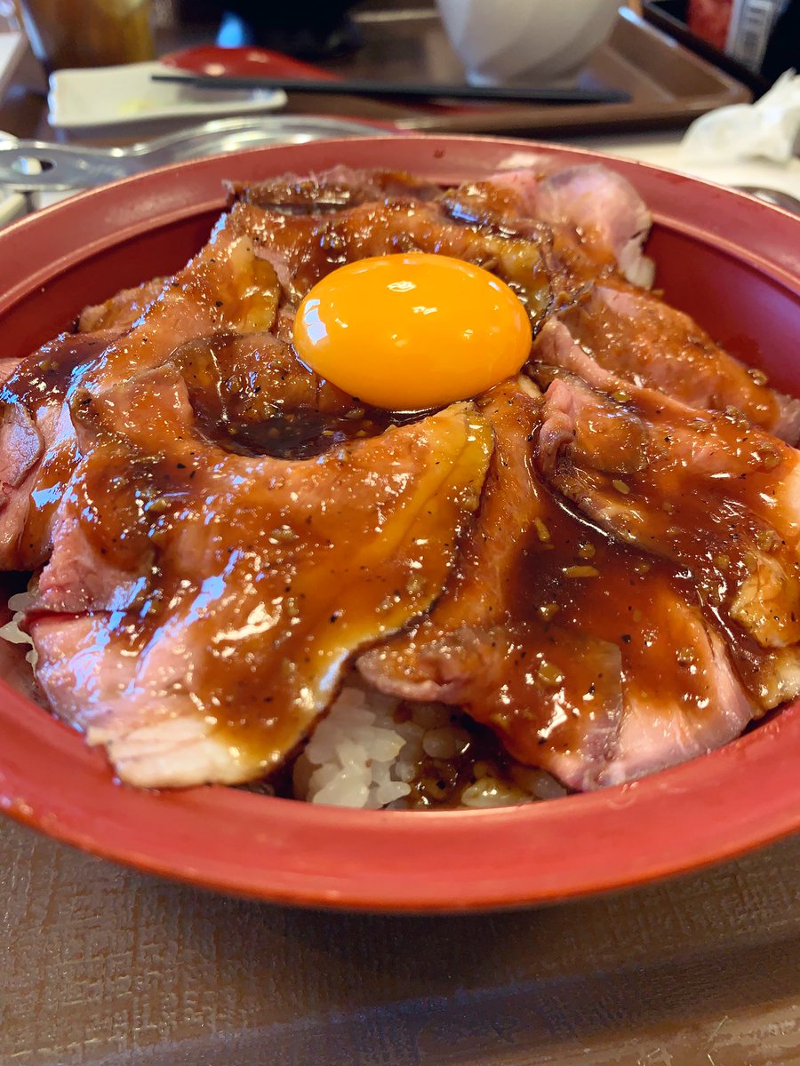 すき家メシ😎うんまぁ。