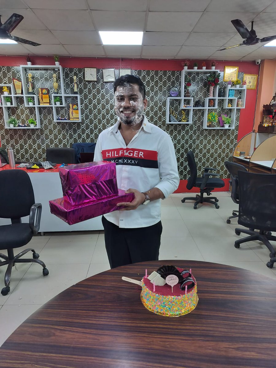 webbraininfo's tweet image. 🎉 Happy Birthday, Abhinav! 🎂

Your passion, creativity, and drive make @webbraininfo  stronger every day.
Wishing you a year full of success, growth, and big wins ahead! 💙

#HappyBirthdayAbhinav #WebBrainInfoTech #TeamCelebration #WorkFamily #DigitalInnovation #TechTeam