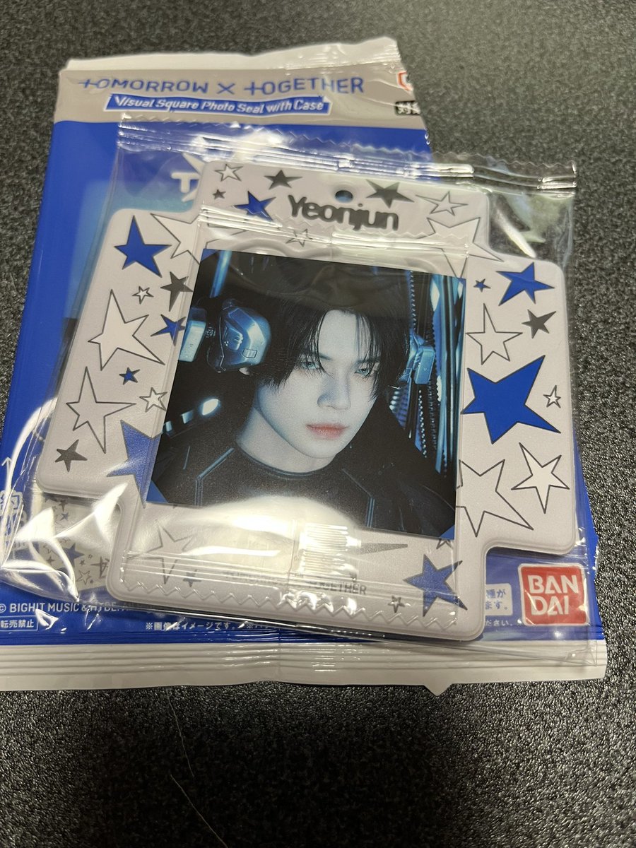 こあじ tweet media