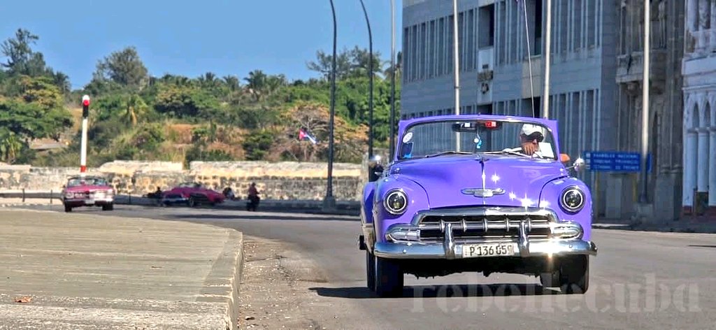 Que la nation la plus puissante de l'histoire prétende être «menacée» par une petite île sous blocus depuis + de 60 ans relève de la plus grande aberration géopolitique de notre époque.

Le problème n'est pas #CUBA🇨🇺, mais l'obsession🇺🇸 envers ceux qui refusent de se soumettre !