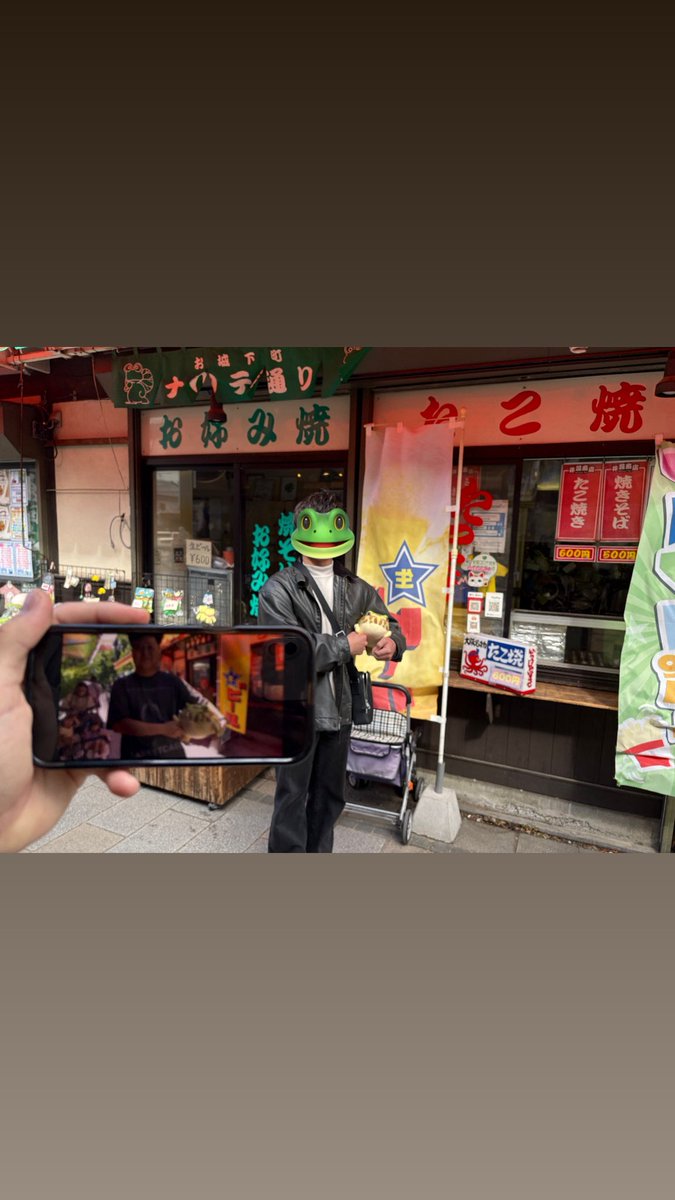 TO_POSTPONE's tweet photo. 聖地巡礼旅楽しかった〜♩
カエルくじは4等… https://t.co/bxsmWyppa3
