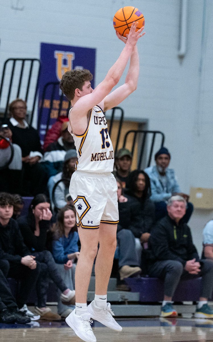 Tom Moore tweet media