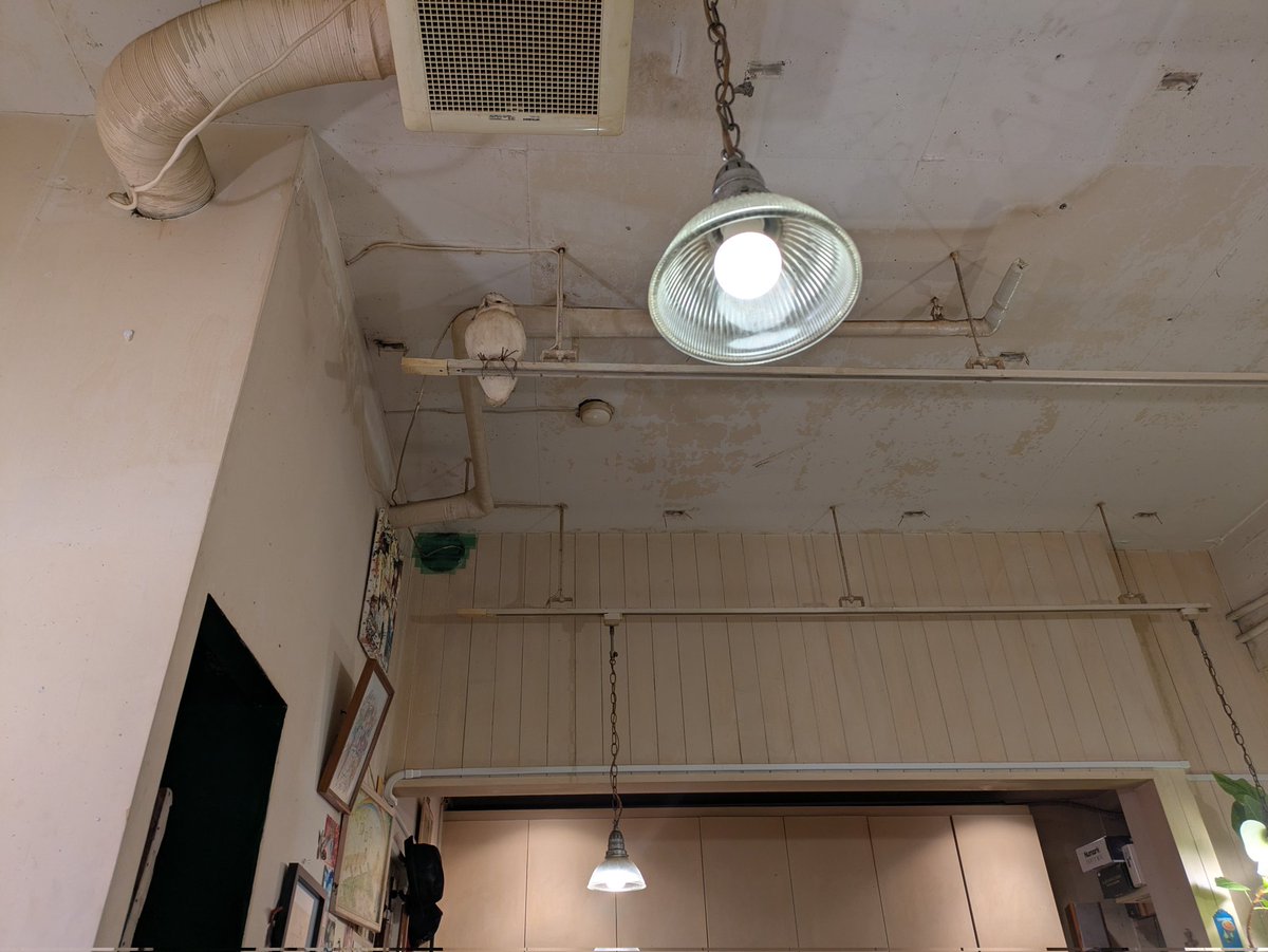 雪@しろいかもめ/空即是色、色即是空/常在戦場/ tweet media