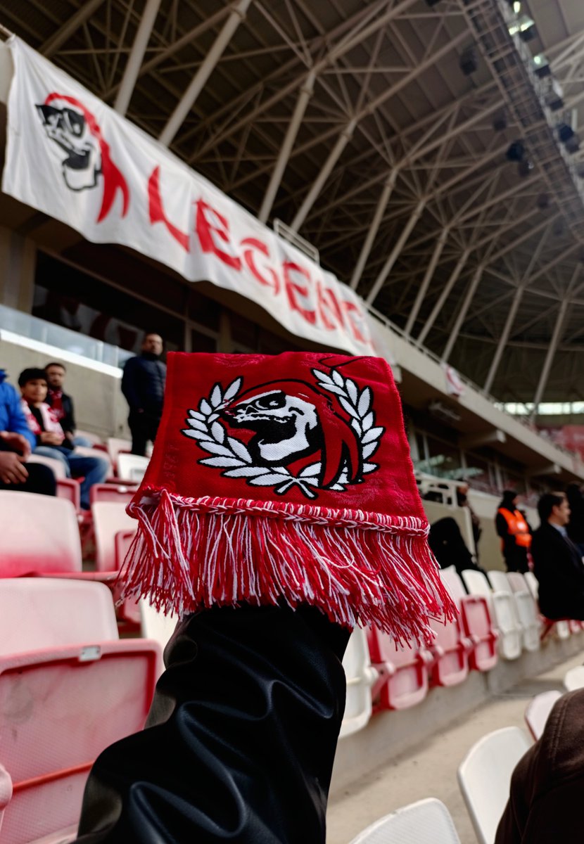 Alandayız ❤️🤍