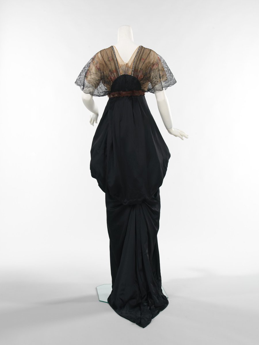 Dinner dress by House of Drecoll, 1912–13. Silk, fur, rhinestones. Austria. The MET.