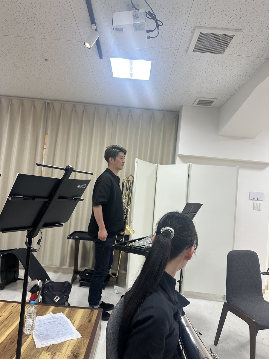 終わっちゃった😩
といちゃんありがとっ😌
また来年もコツコツ頑張るー
尺八🪈の登場がめっちゃ良かった
※写真はカメラアングルの確認です。