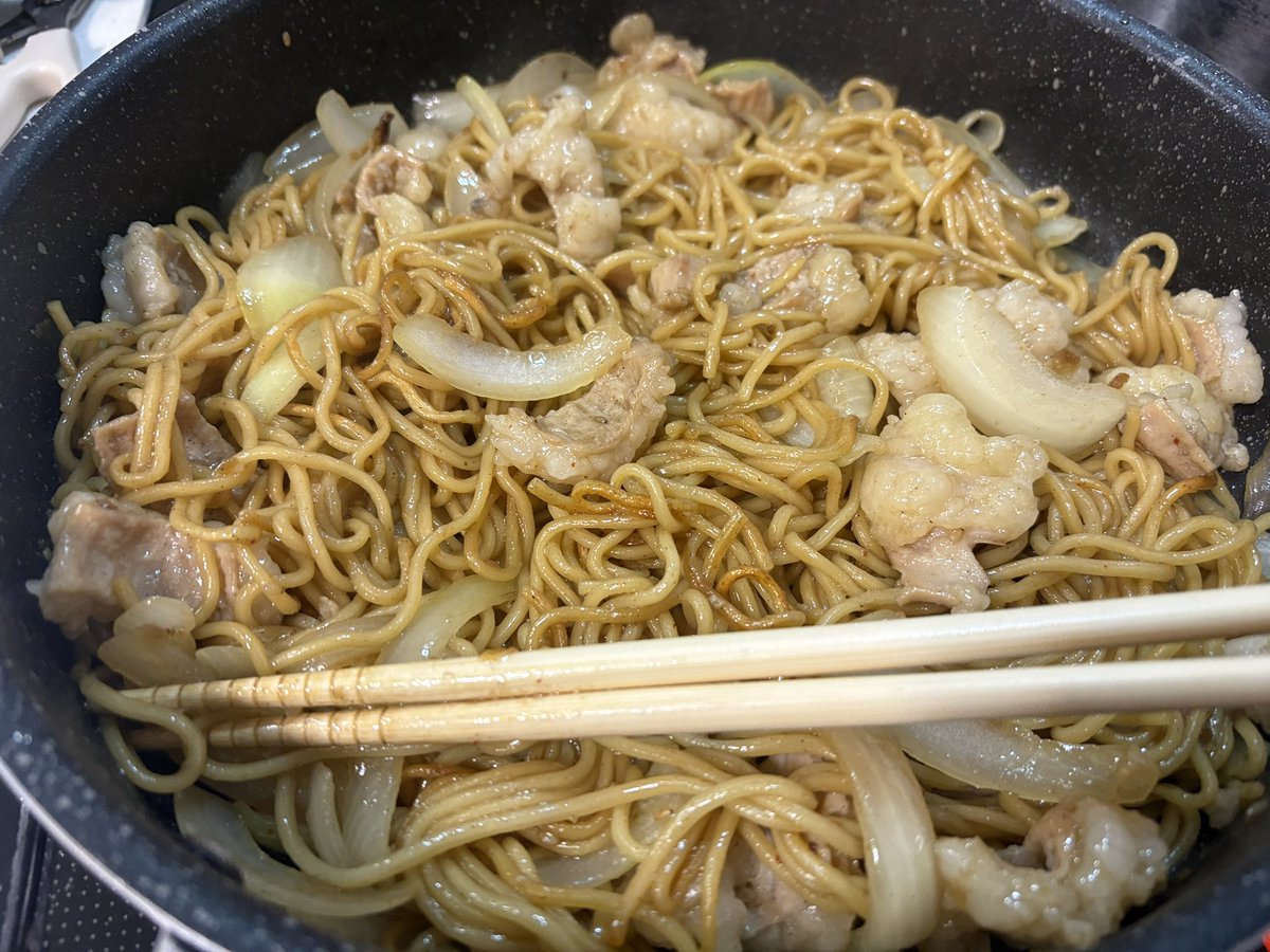 ホルモン焼きそば♪( ˇωˇ )