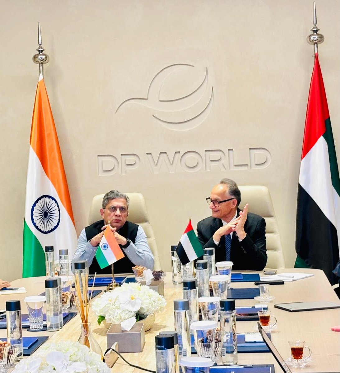 Shri Vijay Kumar, Secretary, <a href="/shipmin_india/">Ministry of Ports, Shipping and Waterways</a> held a productive meeting with Shri Yuvraj Narayanan, CEO, <a href="/DPWorldUAE/">DP World UAE</a>. 

Discussions focused on strengthening maritime cooperation, enhancing port efficiency, boosting logistics integration, and exploring opportunities for sustainable