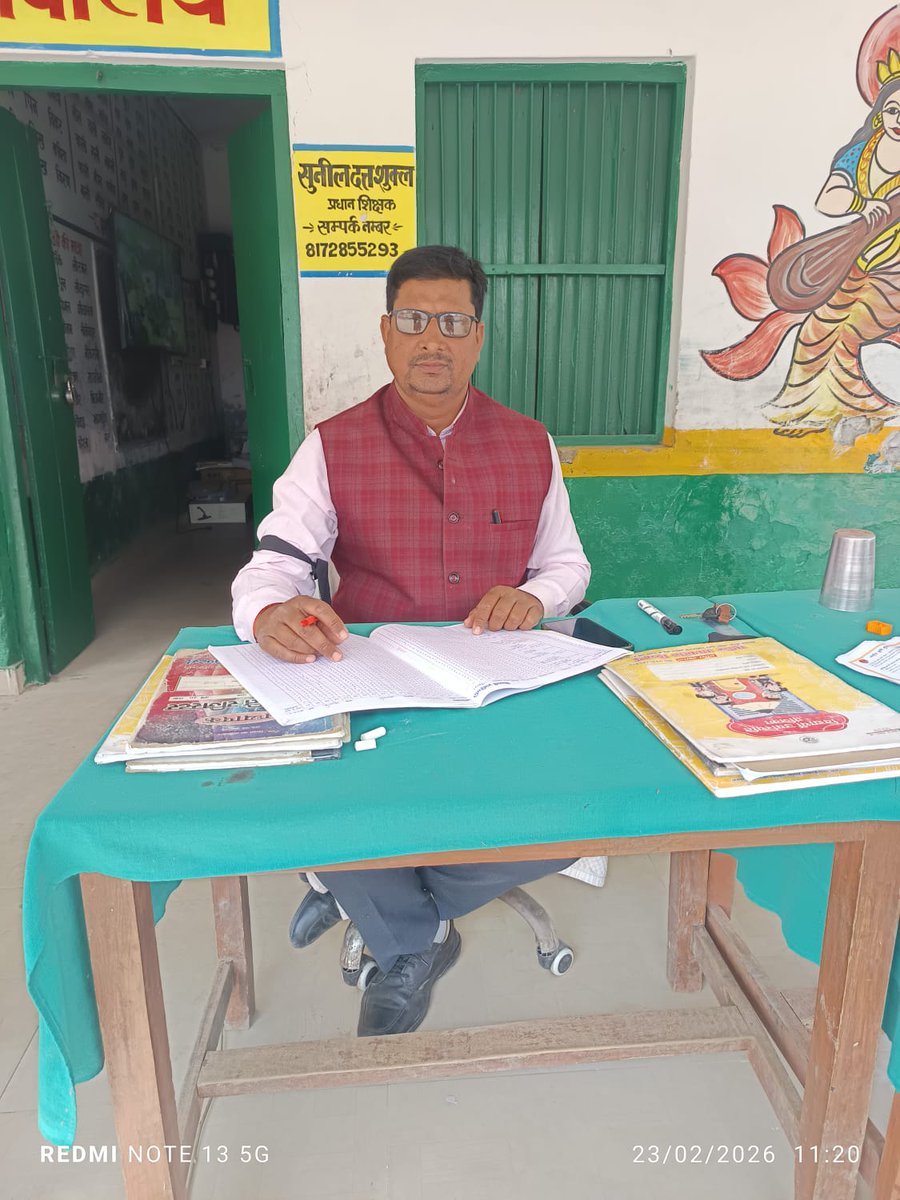 #JusticeForTeachers
<a href="/DrDCSHARMAUPPSS/">Dr Dinesh Chandra Sharma</a>
<a href="/PMOIndia/">PMO India</a> 
<a href="/PMOIndia_RC/">PMO India : Report Card</a> 
<a href="/dpradhanbjp/">Dharmendra Pradhan</a> 
<a href="/CMOfficeUP/">CM Office, GoUP</a> 
<a href="/Aamitabh2/">Amitabh Agnihotri</a> 
<a href="/creativeT_amit/">Amit kumar Singh🔃🇮🇳</a>
<a href="/Live_Hindustan/">Hindustan</a> 
<a href="/bstvlive/">भारत समाचार | Bharat Samachar</a>  
<a href="/DraupdiMurm/">India president Draupadi Murmu</a> 
<a href="/anandibenpatel/">Anandiben Patel</a>

शिक्षकों को न्याय दो। टीईटी अनिवार्यता से  मुक्त कीजिए।
काला कानून वापस लो, वापस लो, वापस लो।