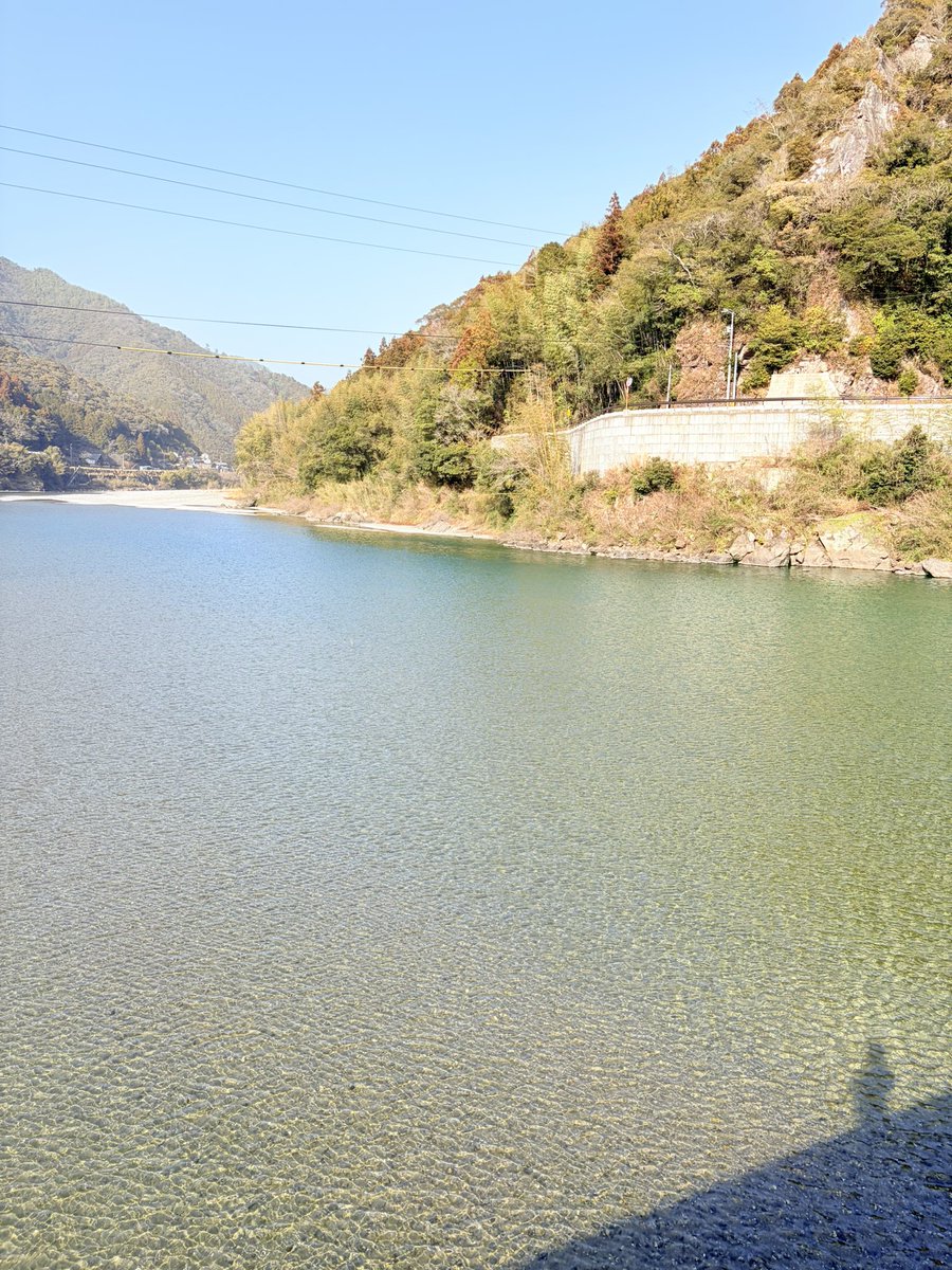 tkya1324's tweet photo. 高知の名物沈下橋とレブル
 #高知  #レブル  #バイク
 #バイク好きと繋がりたい https://t.co/7AyOrSDHJf