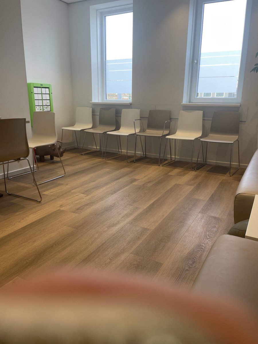 ℋℯ𝓁ℯℯ𝓃 𝒮𝓉𝓊𝒾𝒻𝓏𝒶𝓃𝒹 tweet media