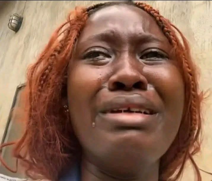 Class canceled is a great news but at least tell us early ...

Omo and na leg I use waka ooo😭🎭