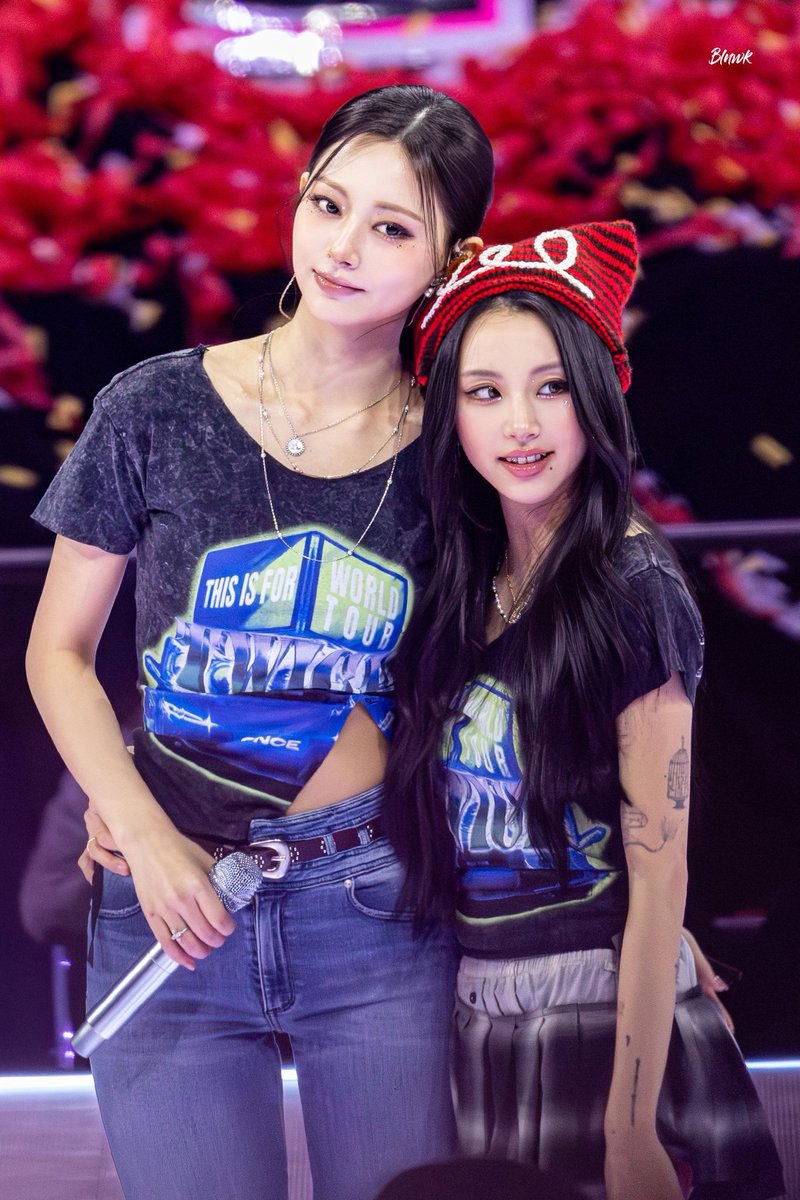 99 LINE💙❤️ 最高で最強のBuddy🥰 #TWICE #ツウィ #チェヨン