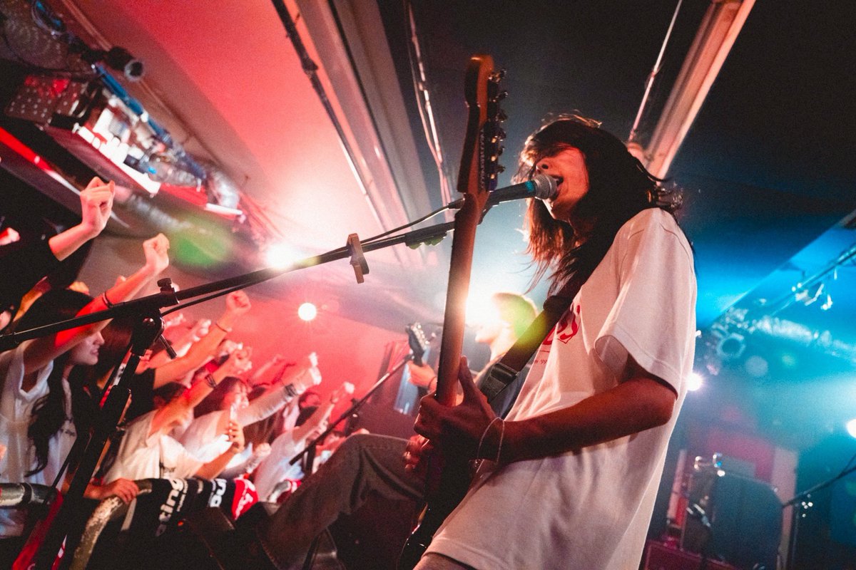 grating hunny tweet media