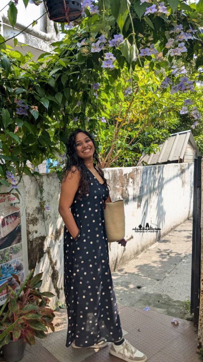 HumanssofMadras's tweet photo. “I was born, raised, educated and shaped entirely in Chennai. Every milestone of my life happened in this city."

Full Story >> https://t.co/goUoyMy2Ue

#chennai #journey #lifelessons #humansofmadras https://t.co/D9g81jDplg
